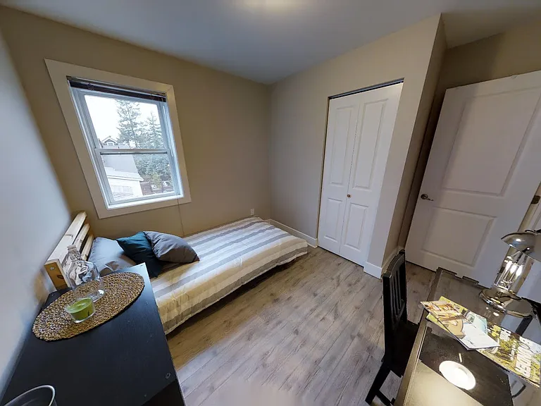 167 Aylmer Ave #3 — Photo 9