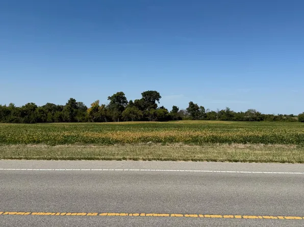 6 Fairfield Causeway Rd, Brookville, IN 47012