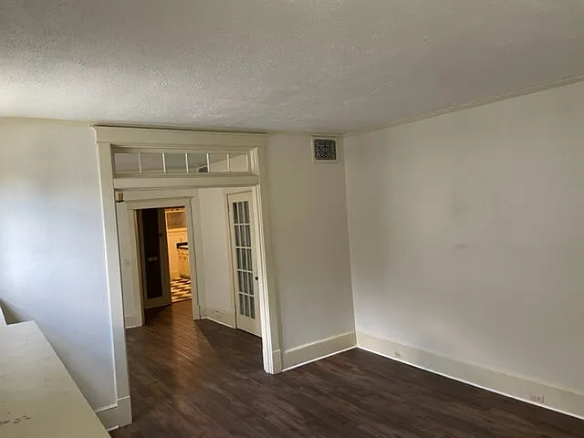 1 bed, 1.0 bath, $1,000 — Photo 2