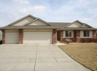 4926 N Farmstead St, Wichita, KS 67220