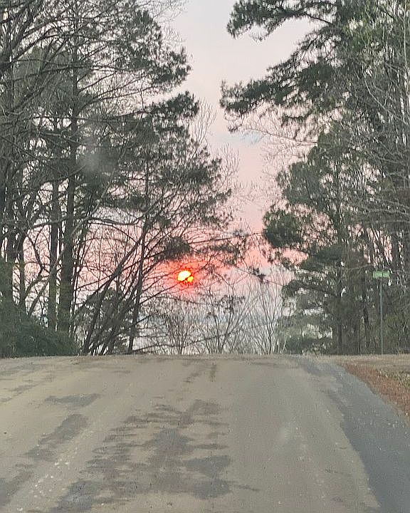 1st image of 122 Lake Glen Cir