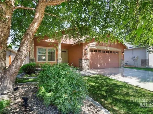 2646 N Larchmont Ave, Meridian, ID 83646