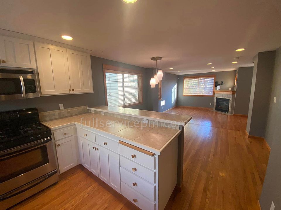 311291162_10228853873476445_3410748722409980632_n_10192022