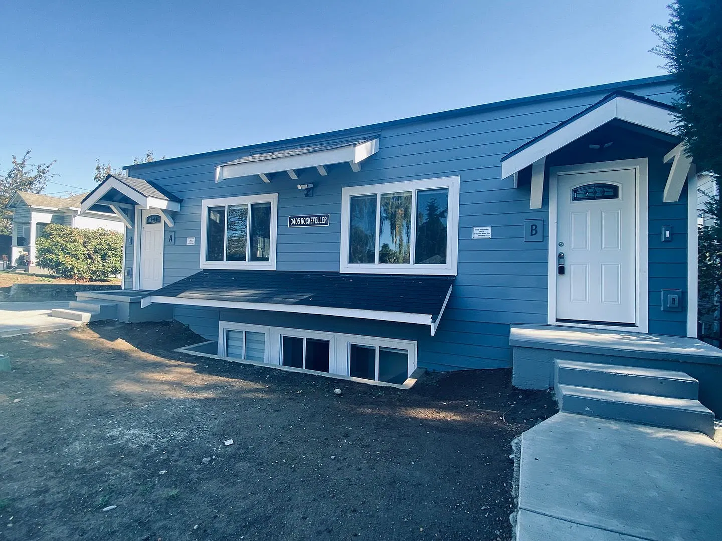 Charming, Fully Remodeled 3-Bedroom Apartment in North Everett! — Photo 2