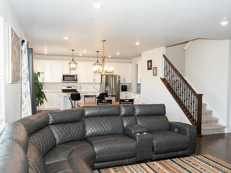 13534 Tree Sparrow Ln — Photo 3