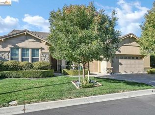 969 Centennial Dr, Brentwood, CA
