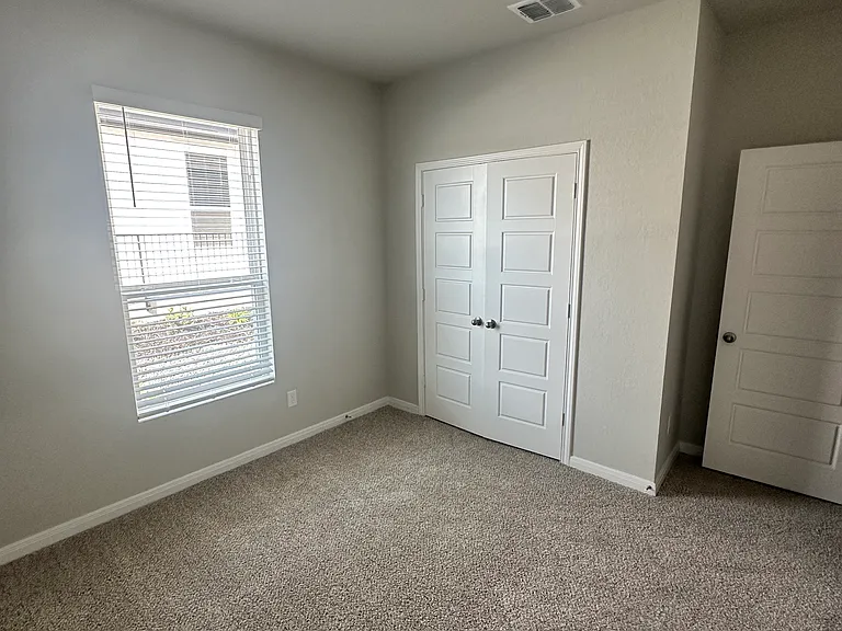 Nespral Dr — Photo 13