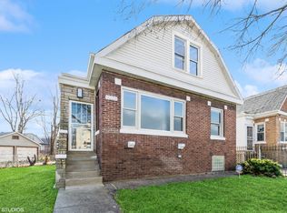 (Undisclosed Address), Chicago, IL