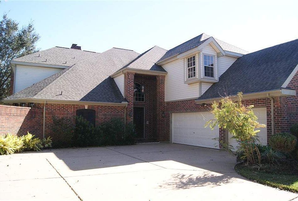 2nd image of 3106 Silver Springs Ct