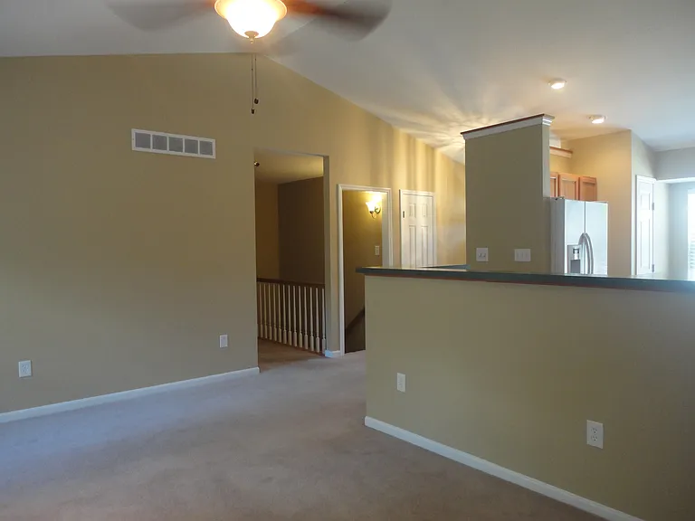 3358 Village Dr — Photo 6