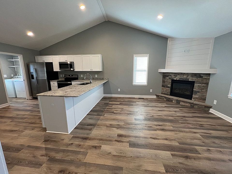 1st image of 213 Ava Way