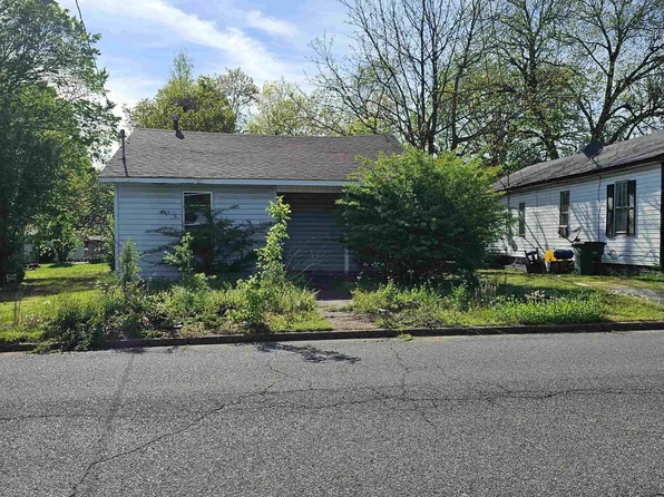 308 Greenwood St, Union City, TN 38261