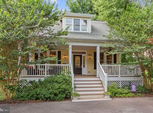 9852 Jerry Ln, Vienna, VA 22180