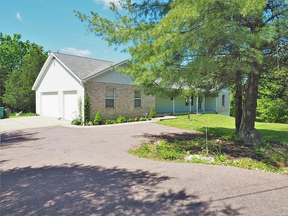 1st image of 6244 N Lakeshore Dr