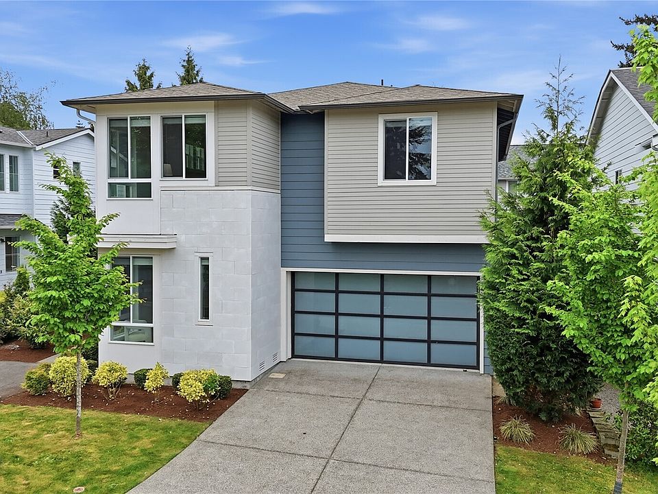 1st image of 8215 NE 126th Drive