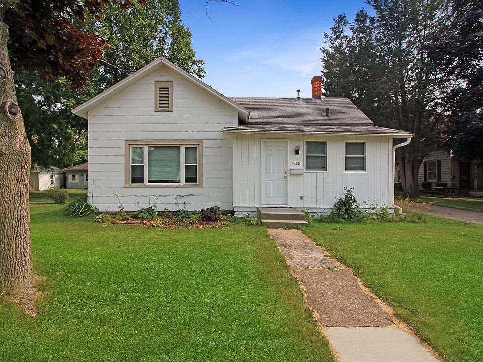 1st image of 415 Fremont Rd