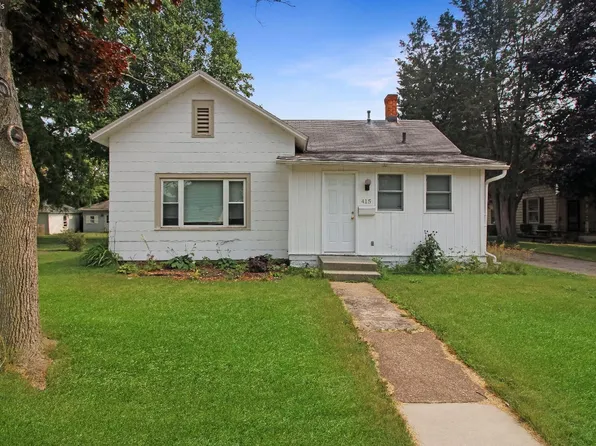 415 Fremont Rd, Pt Clinton, OH 43452