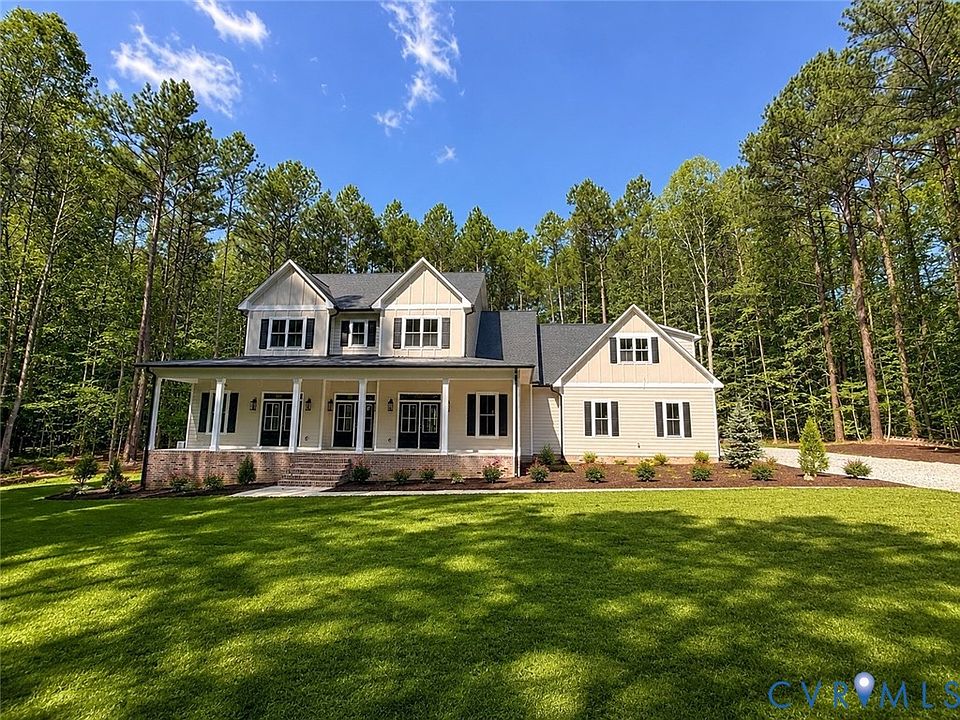1st image of 15035 Whitewood Ln