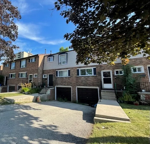 50 Bell Manor St — Photo 1
