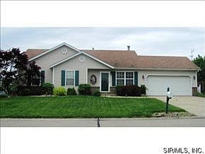 1st image of 1033 Robert Dr