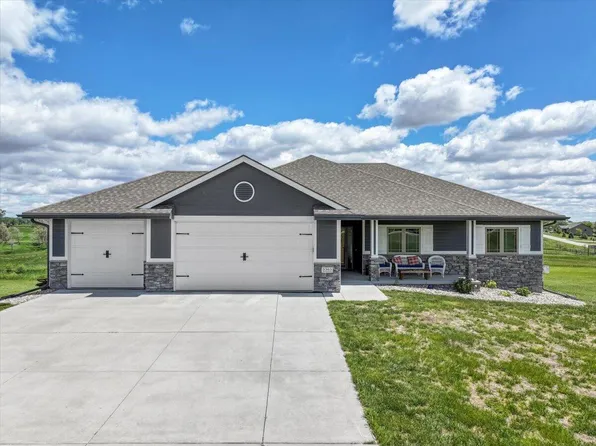 3365 Meriwether Lewis Ln, Missouri Valley, IA 51555