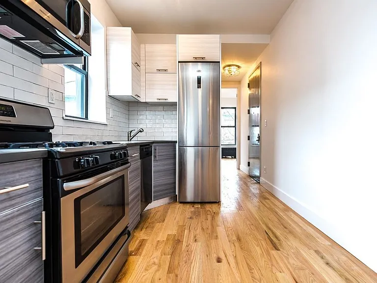 259 Saint Nicholas Ave #2R — Photo 3