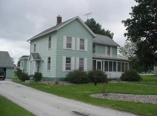 150 E Penn Ave, Roseville, IL