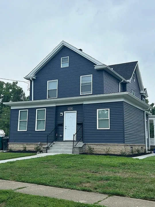 4 bed, 1500 sqft, $2,200 — Photo 1