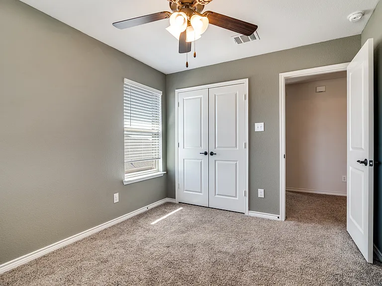 3094 Maverick Dr — Photo 35
