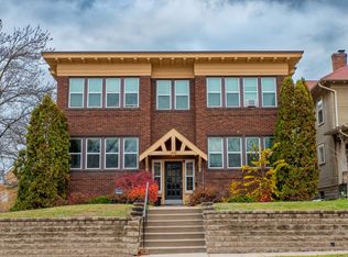 1899 Selby Avenue, Saint Paul, MN 55104