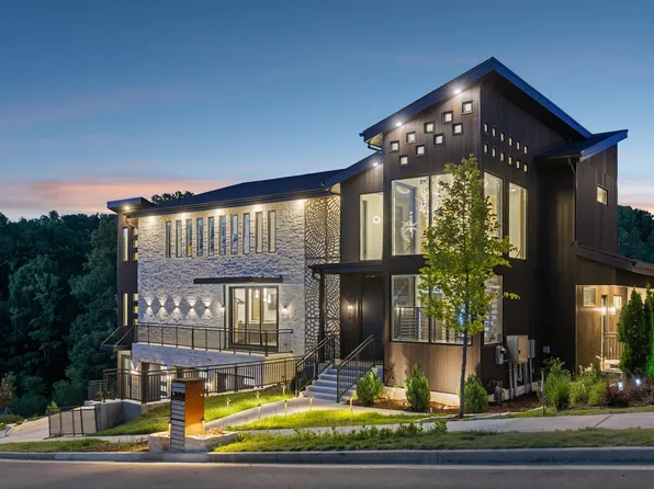 5824 Woodland Hills Dr, Nashville, TN 37211
