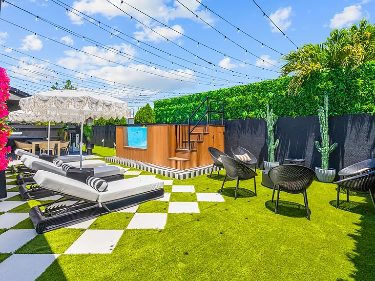 14617 SW 167th Ter — Photo 96