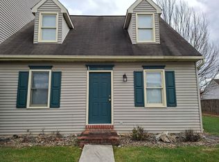 1946 Clinton Ave, Chambersburg, PA 17201