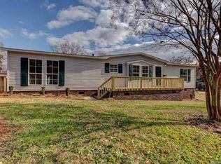 125 Hightop Ln, China Grove, NC 28023