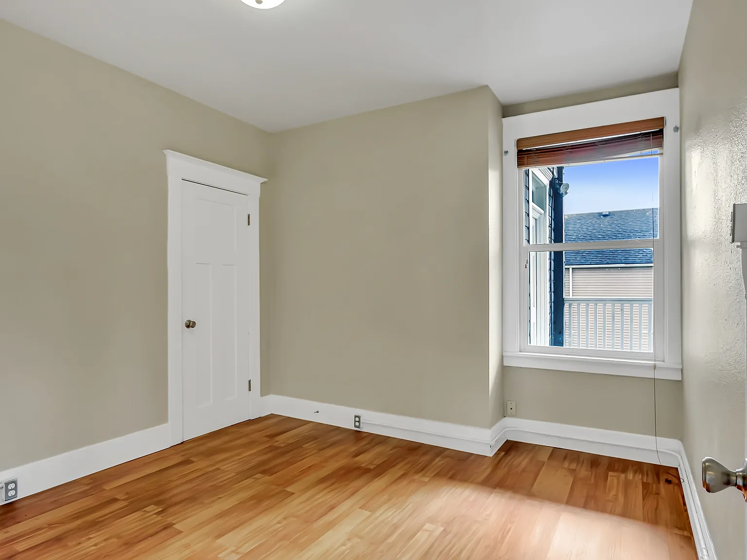 1 bed, 575 sqft, $1,145 — Photo 2