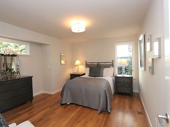 4th image of 59 Melvin Ct