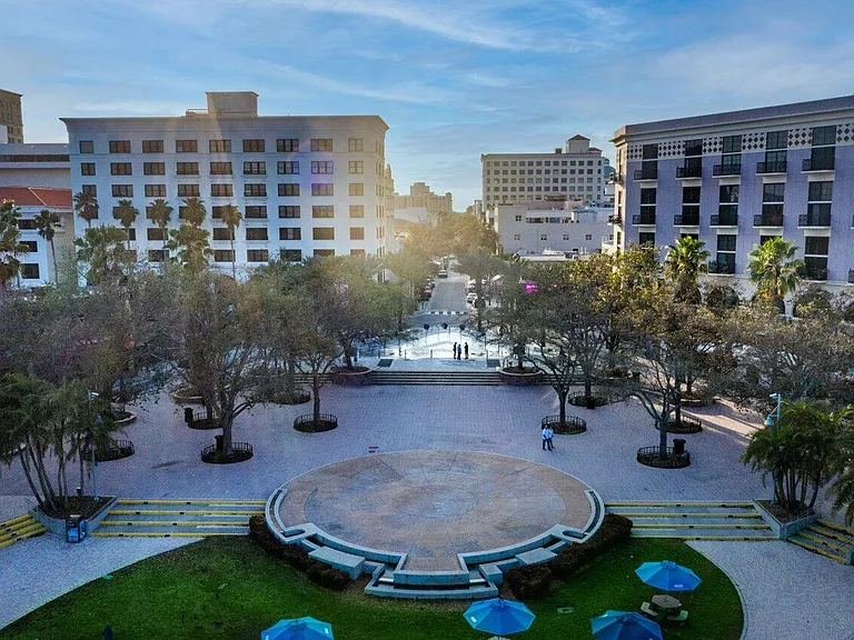 550 Okeechobee Blvd #1809 — Photo 93