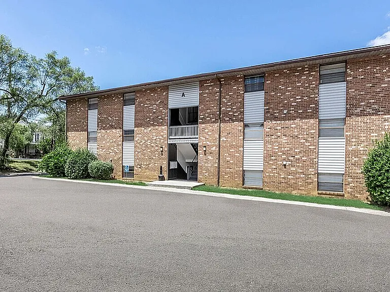 Flats at Glade Creek — Photo 16