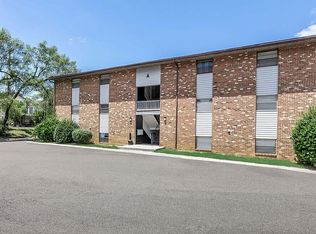 Flats at Glade Creek, Vinton, VA 24179