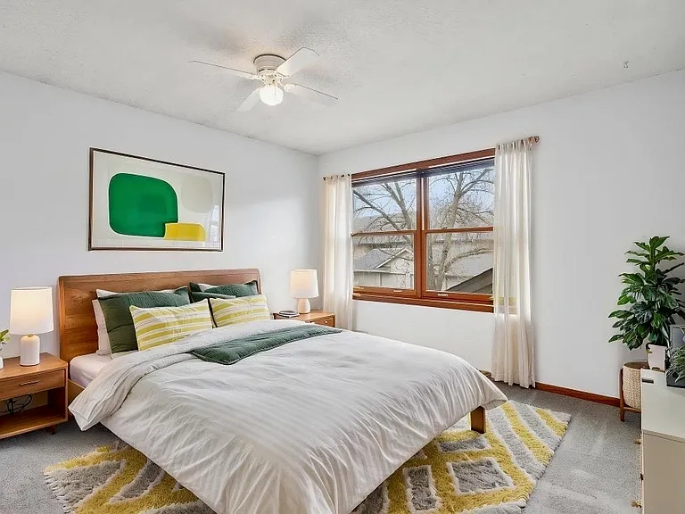 18669 Clear View Ct — Photo 25