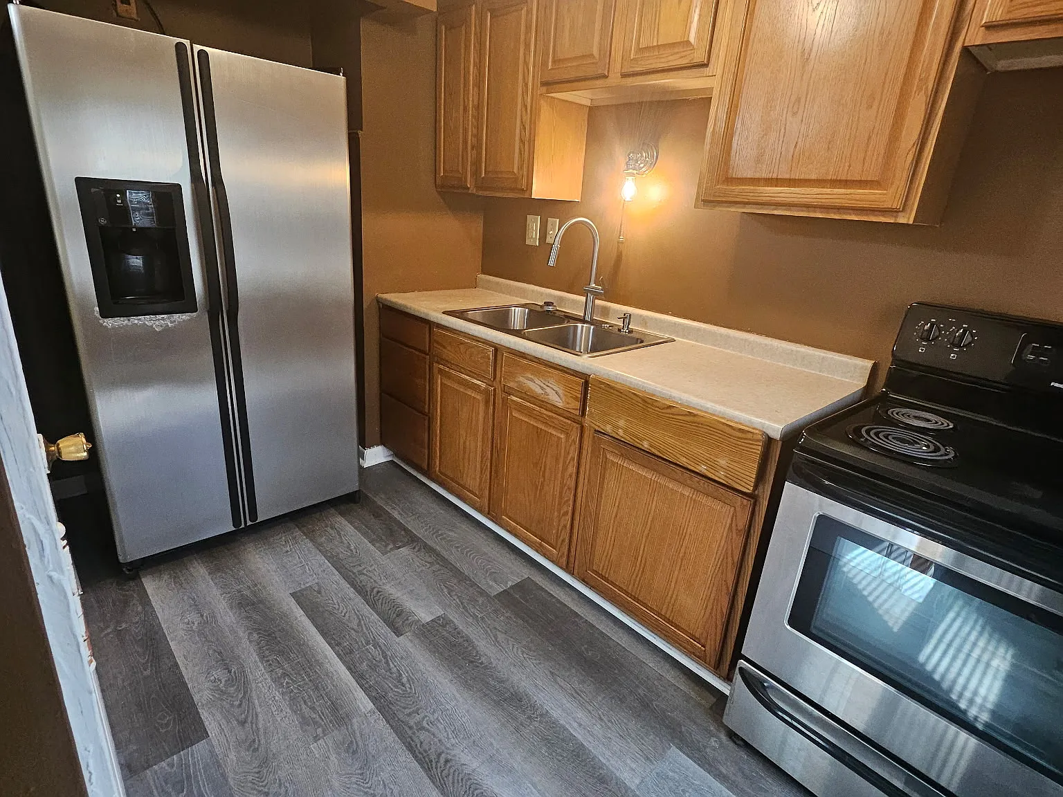2 bed, 720 sqft, $1,175 — Photo 2