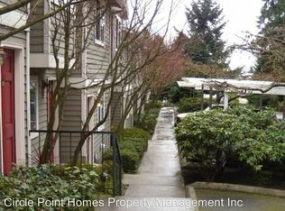 7029 210th St SW APT D, Lynnwood, WA 98036