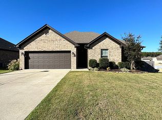6017 Springwood Cir, Bryant, AR 72022