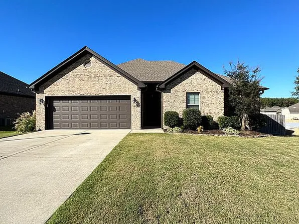 6017 Springwood Cir, Bryant, AR 72022