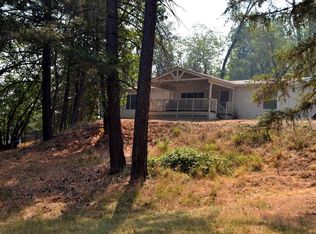 195 Pickett Creek Rd, Grants Pass, OR 97527