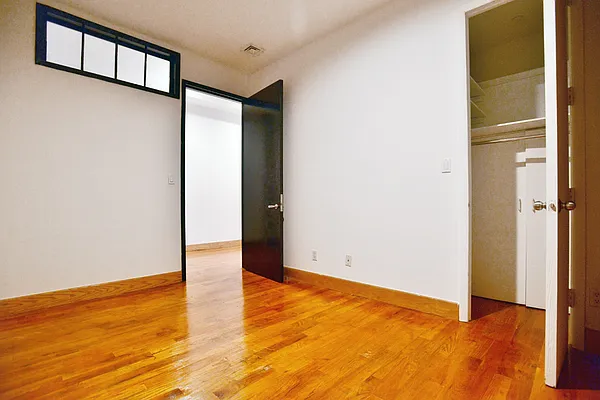 Rented by J Misrahi Realty Corp | media 22