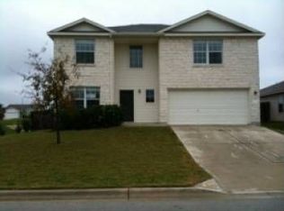 210 Sylvan St, Hutto, TX 78634