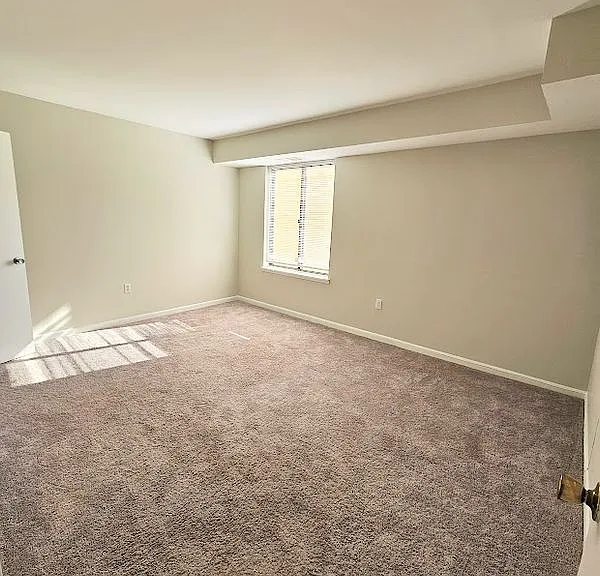 9653 Whiteacre Rd #B3 — Photo 8