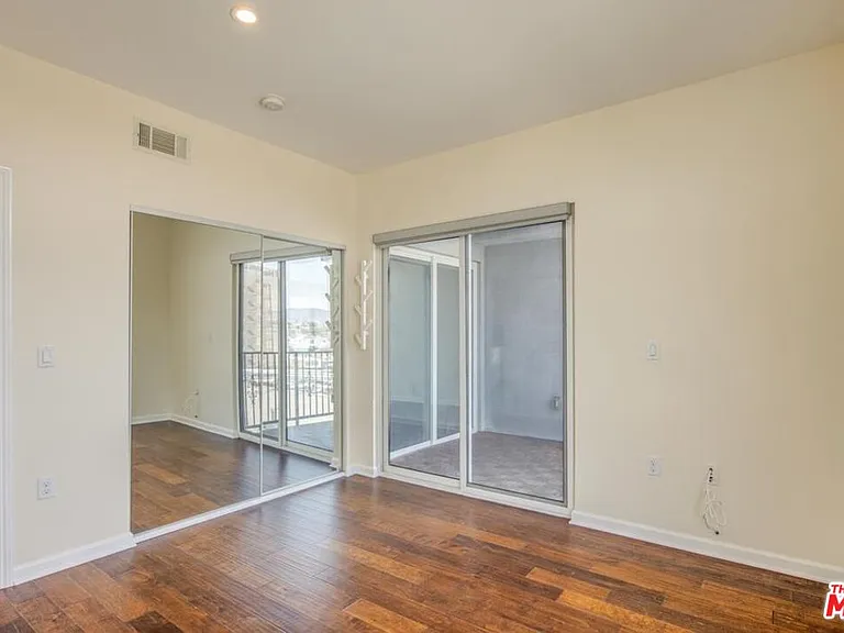 155 S Oxford Ave #506 — Photo 11