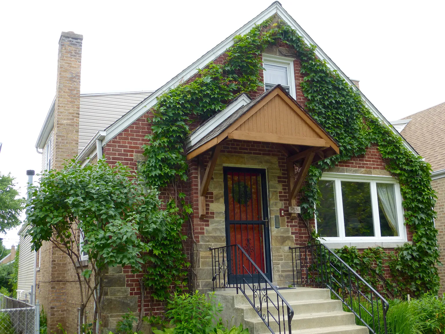 5351 N Mobile Ave photo 1